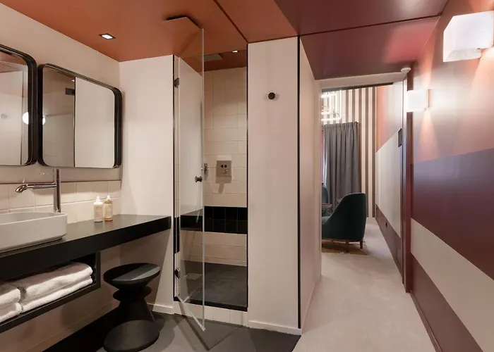 Mihotel Tour Rose Hotel *