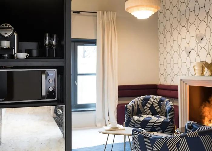 Mihotel Tour Rose Hotel *