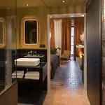 Mihotel Tour Rose Lione
