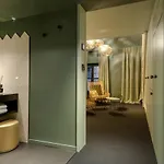 Mihotel Tour Rose Hotel *