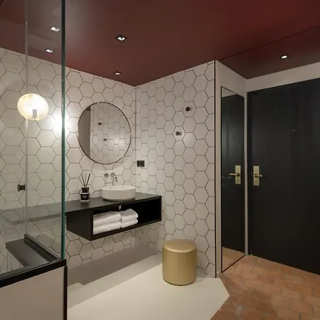 Mihotel Tour Rose Hotel *