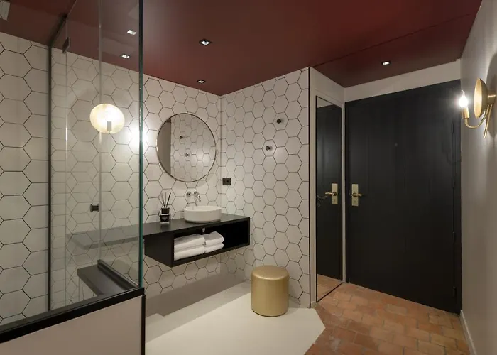 Mihotel Tour Rose Hotel *